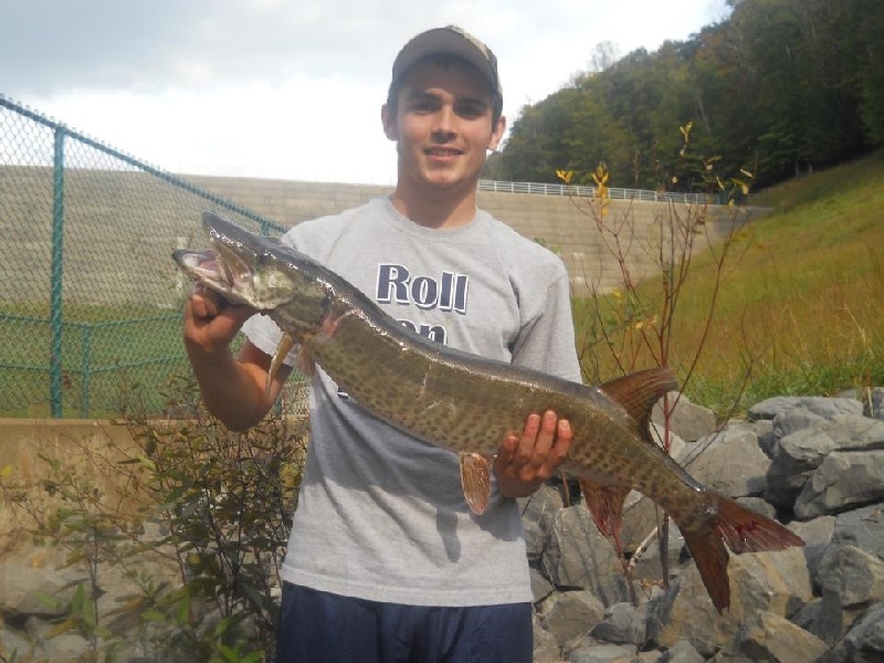 Musky fishing  near Matamoras